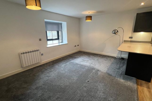 Apt 9, Old Chapel Court,, Chapel Street, Leeds photo 3