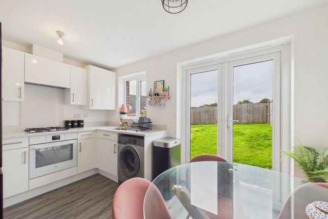 34, Tasker Way, Haverfordwest, SA61 photo 3