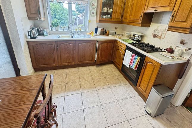 16, Langdale Road, Birmingham photo 4
