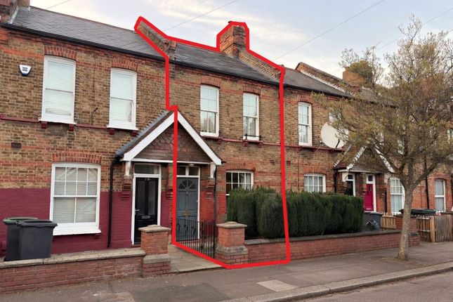 2-bed terraced on 177, Morley Avenue, London, £385,000