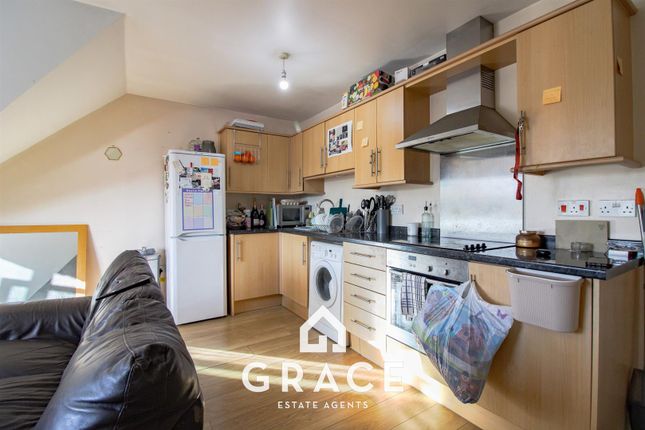 Flat 5, 403, Foxhall Road, Ipswich photo 3