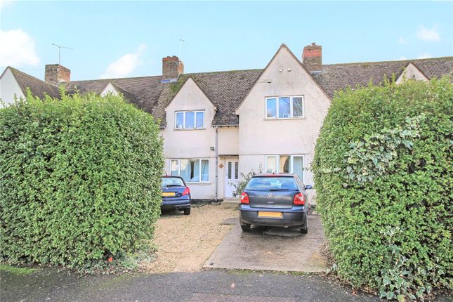 4 bed terraced house to rent in Lawrence Road, Cirencester, Gloucestershire GL7