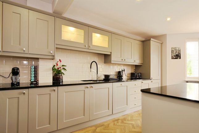 12, Talygarn Court, Pontyclun photo 4