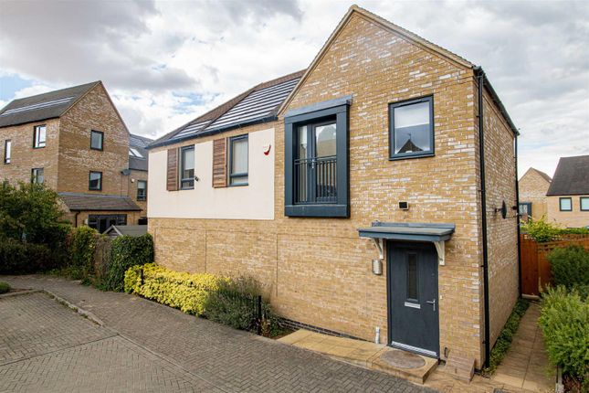 Thumbnail Detached house to rent in Fitzgerald Grove, Milton Keynes