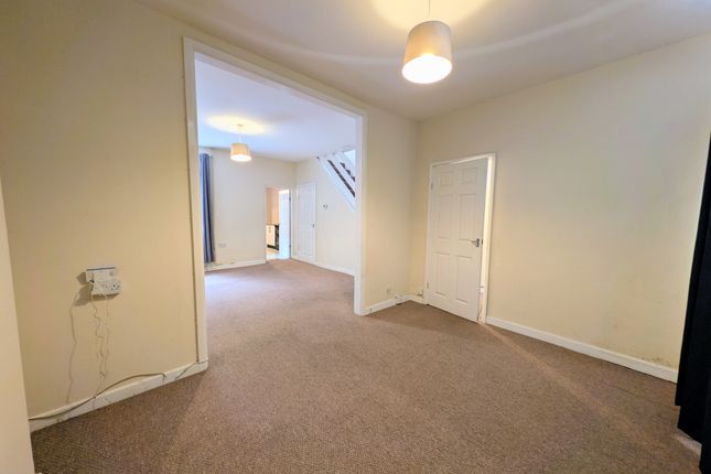 21 Penybryn Terrace, Mountain Ash photo 4