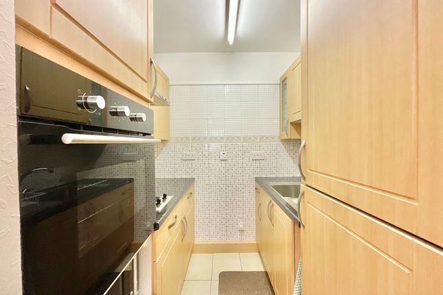 Flat 9, The Moorings Stafford Street, Stone photo 4
