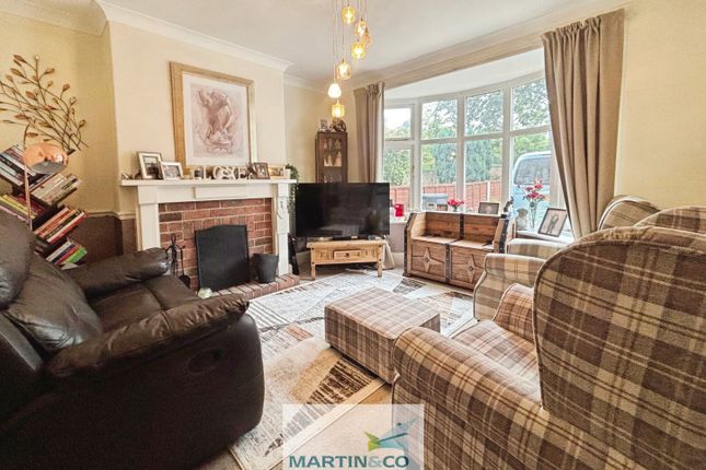 144, Mansfield Road, Worksop photo 2
