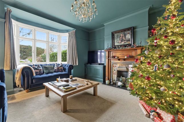 20, Wensleydale Road, Hampton photo 4