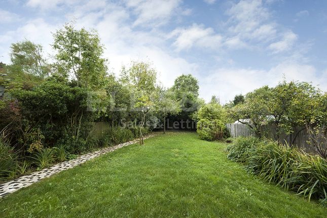 Detached house for sale in Croft Close, Mill Hill, London