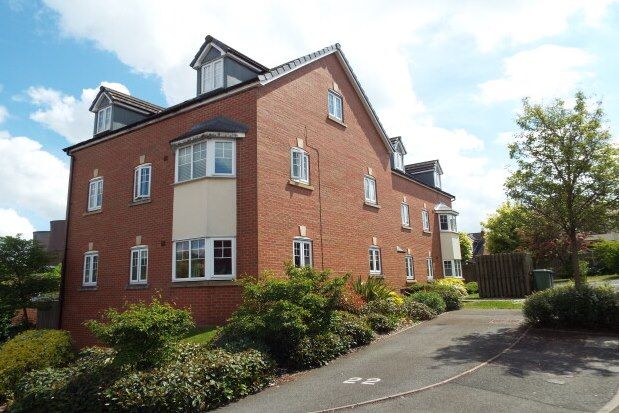 Flat to rent in The Lindens, Rugeley