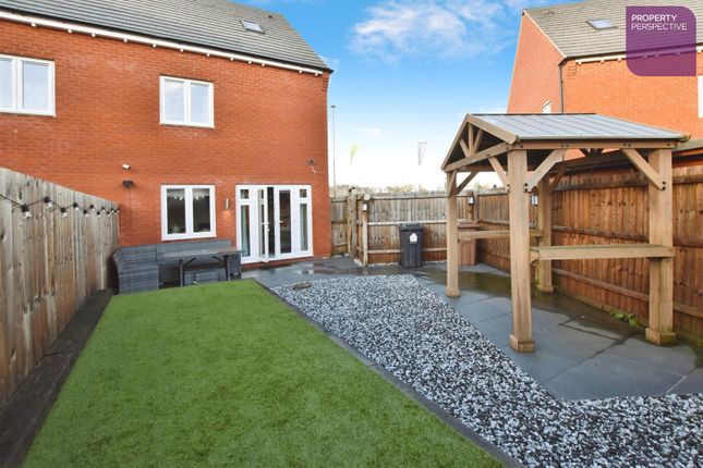 17, Wren Close, Derby photo 2
