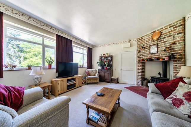 Merlins, Sarratt Road, Rickmansworth photo 4