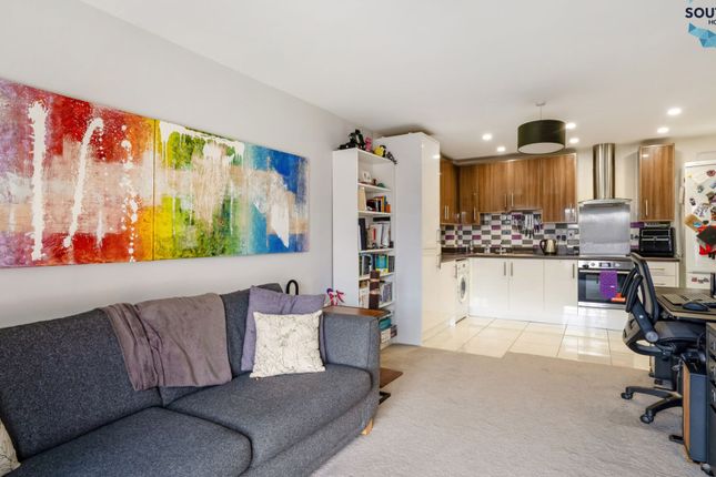 Basing House, Moulsford Mews, Reading photo 4