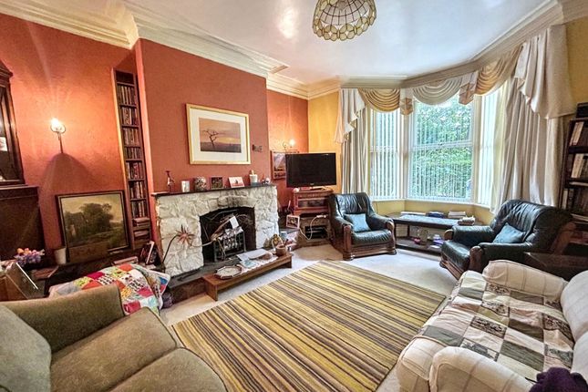 15, The Crescent, Whitley Bay photo 2