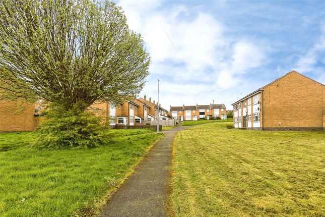 15, Abbots Way, Wirral photo 2