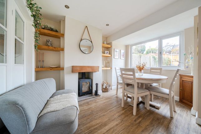 2, Laithe Close, Keighley photo 4