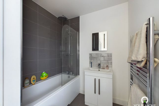 End terrace house to rent in Nash Lane, Margate, Kent