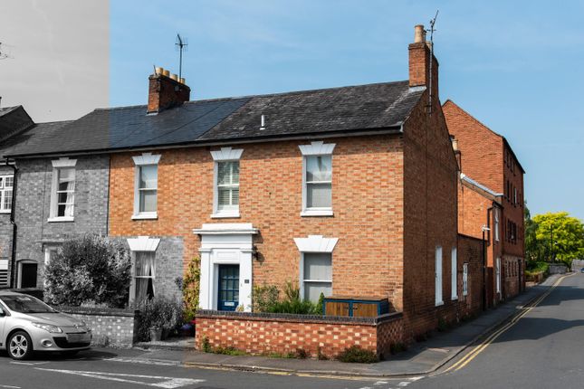 Thumbnail End terrace house for sale in Mulberry Street, Stratford-Upon-Avon, Warwickshire