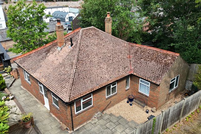 3-bed house on 20, Brookfield Close, Tring, £750,000