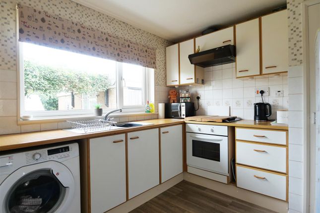 5, Keble Close, York photo 4