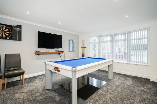 16 Ash Close, Sheffield photo 4