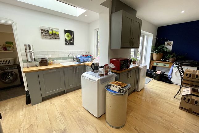 3, Wayne Close, Chepstow photo 4