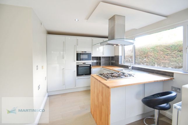73, Peregrine Road, Sunbury On Thames photo 3