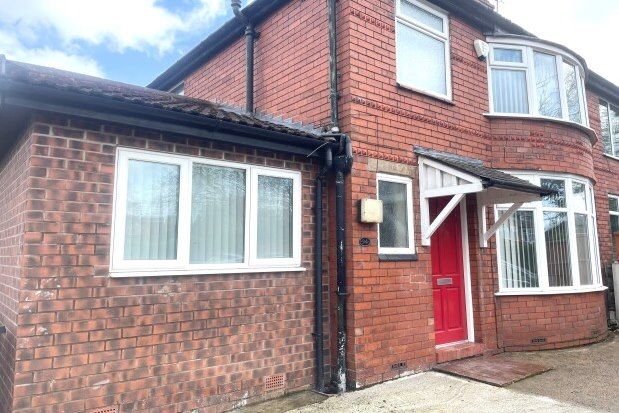 Thumbnail Property to rent in Mauldeth Road, Manchester