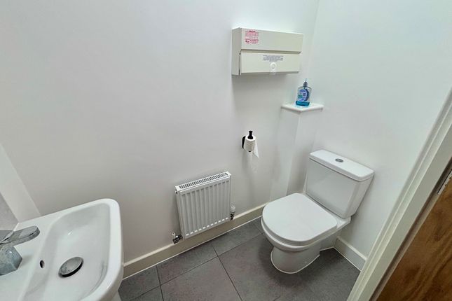 45, Venn Road, HULL photo 5