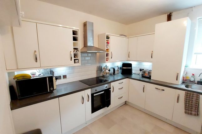 24, Hawthorn Street, Clydebank photo 3