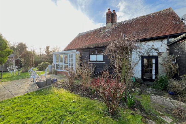 Cottage for sale in Moor Lane, Brighstone, Newport
