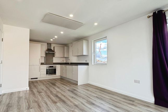 Flat 6 Olivia Walk, Newtown Road, Ashford photo 5
