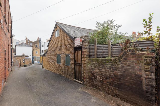 Vestry Works, E17