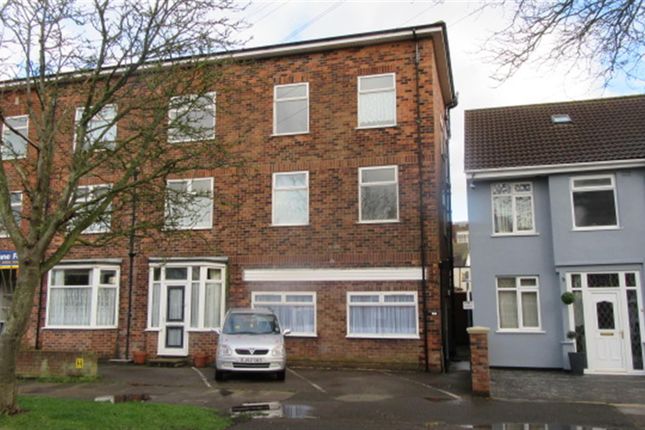 Thumbnail Flat to rent in Park Avenue, Skegness, Lincolnshire