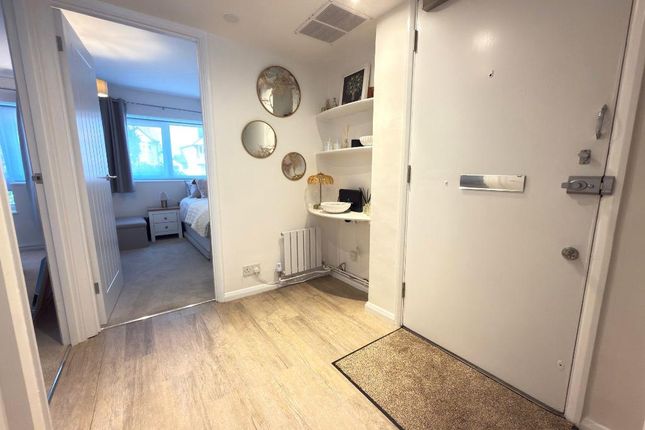 27, High Point, Pirton Road, Hitchin photo 2