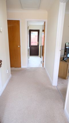 29 Broadlands Avenue, New Romney, Kent photo 4