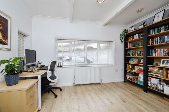 7, Summerfields Avenue, Hailsham photo 4