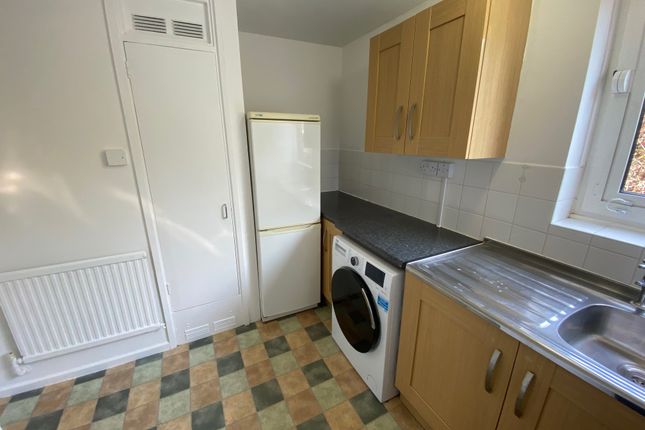 9, Stevenage photo 3