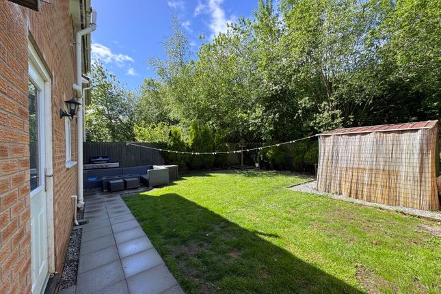 29, Lowry Gardens, Carlisle photo 2