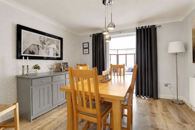 1 The Brambles, Barrow-Upon-Humber photo 4