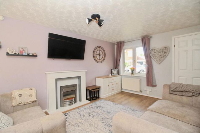 33, Landseer Drive, Leicestershire photo 2