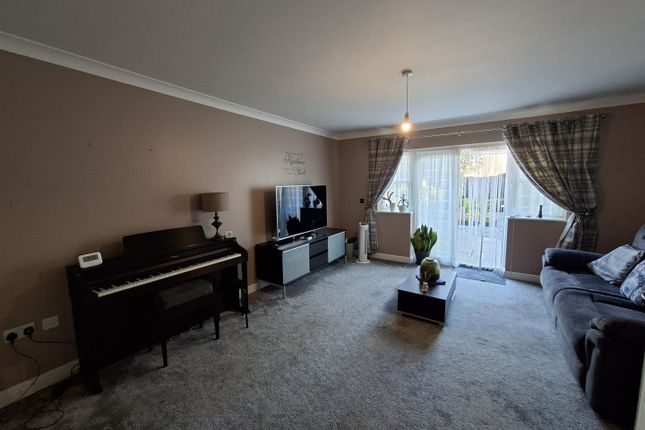 6, Livingstone Road, Peterborough photo 5