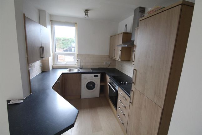 Terraced house to rent in St. Johns Road, Lostock, Bolton