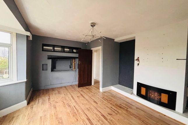 12, Roland Avenue, Rhyl photo 4