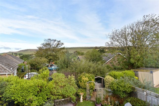 Starks Close Shorwell, Newport photo 2