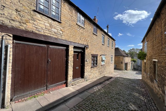 Thumbnail Cottage to rent in Kings Mill Lane, Stamford