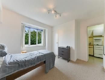 Flat 11, 102, Friars Avenue, Wandsworth photo 4