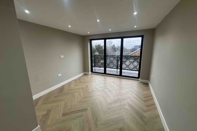 Flat 1 - High Road, Finchley