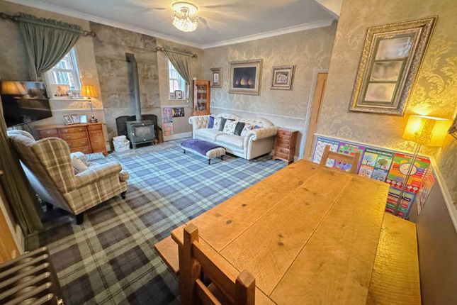 Family Dining Lounge