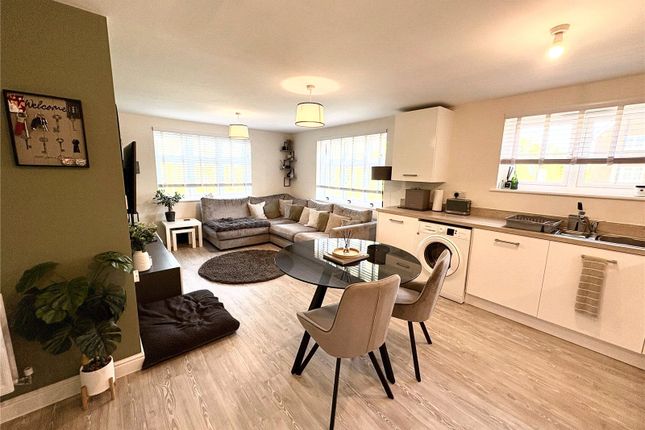 7, Mallard Court, Stratford-upon-Avon photo 2